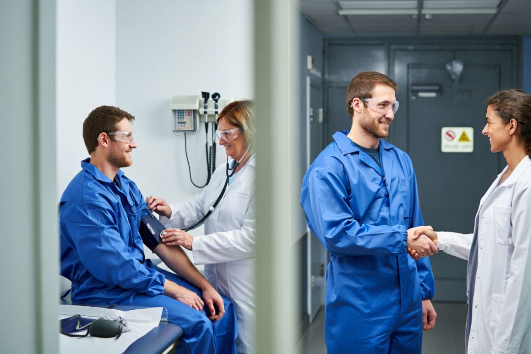 Historias reales Casos donde los exámenes médicos salvaron vidas en el trabajo